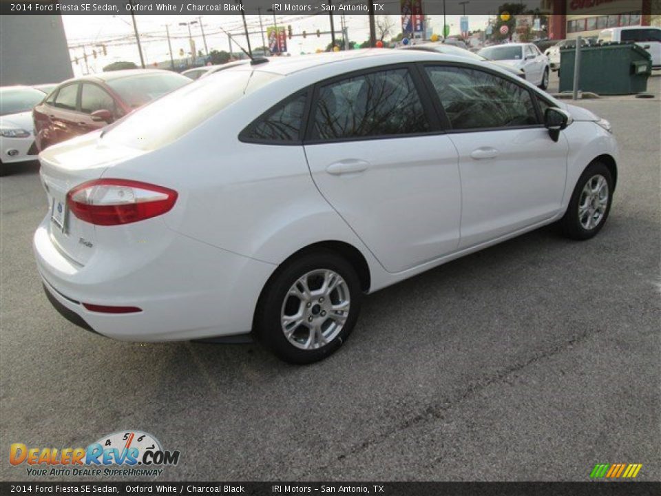 2014 Ford Fiesta SE Sedan Oxford White / Charcoal Black Photo #6