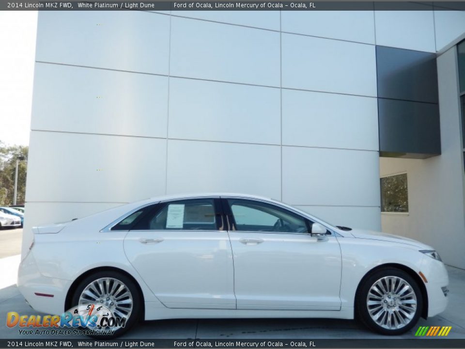White Platinum 2014 Lincoln MKZ FWD Photo #3
