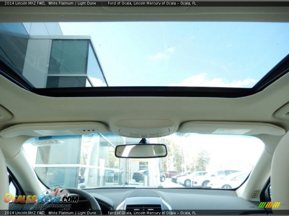 Sunroof of 2014 Lincoln MKZ FWD Photo #6