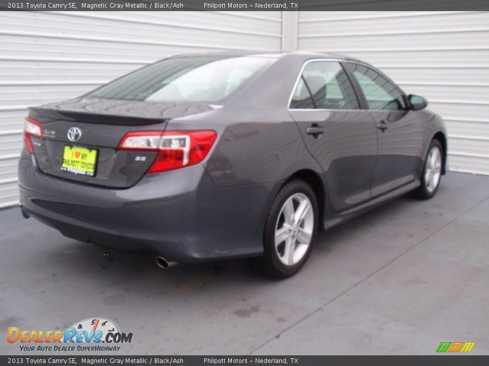 2013 Toyota Camry SE Magnetic Gray Metallic / Black/Ash Photo #4