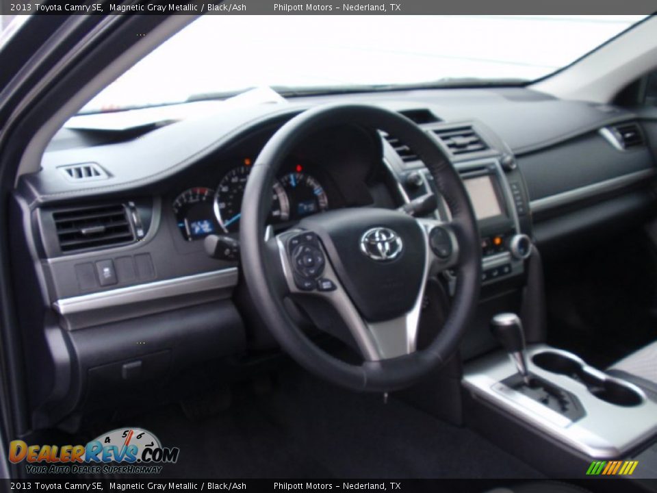 2013 Toyota Camry SE Magnetic Gray Metallic / Black/Ash Photo #34