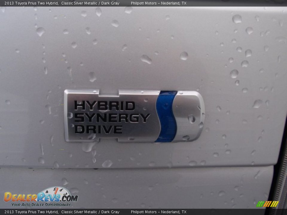 2013 Toyota Prius Two Hybrid Classic Silver Metallic / Dark Gray Photo #19