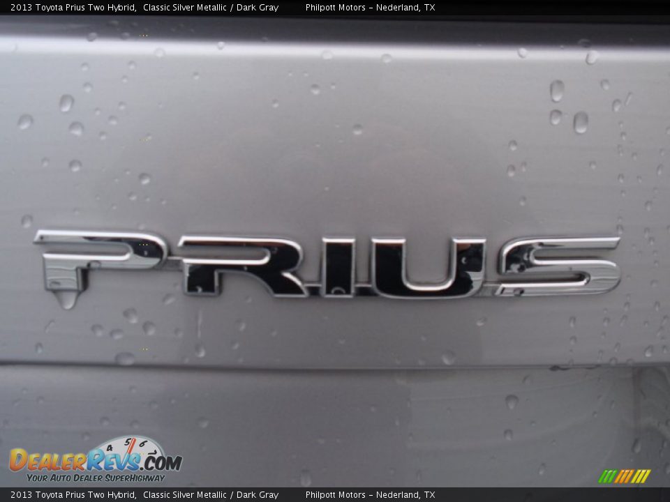 2013 Toyota Prius Two Hybrid Classic Silver Metallic / Dark Gray Photo #22
