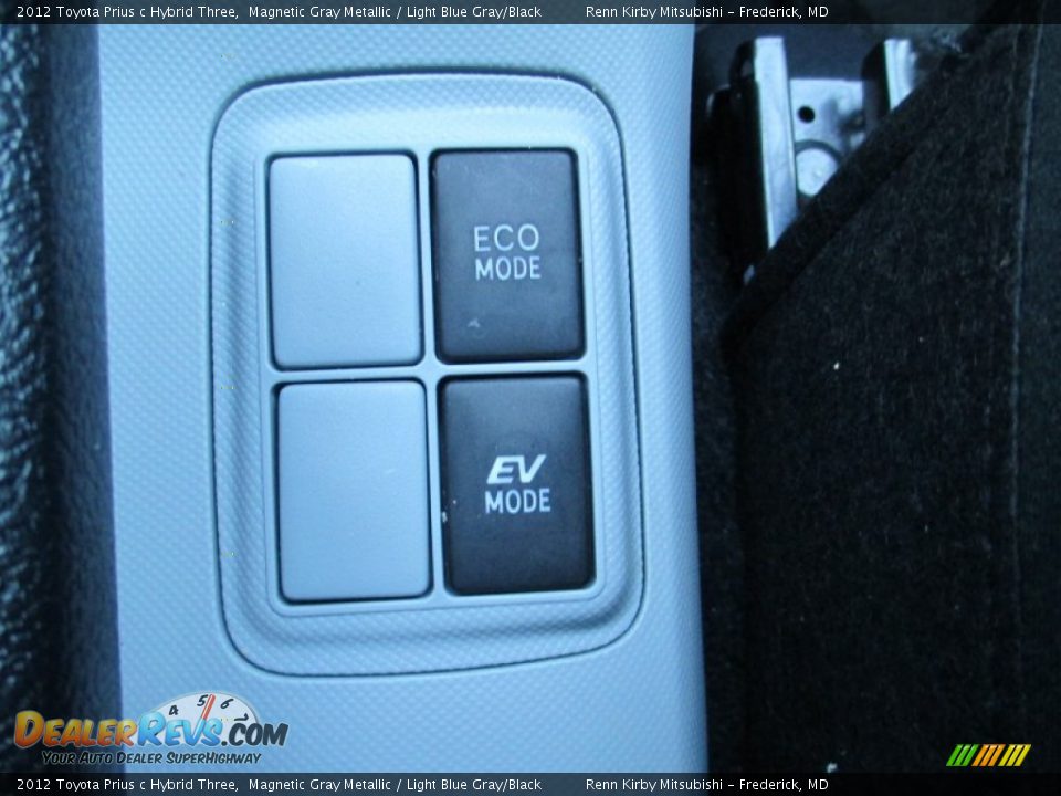 2012 Toyota Prius c Hybrid Three Magnetic Gray Metallic / Light Blue Gray/Black Photo #23