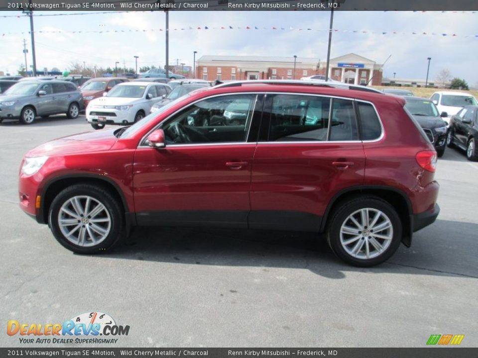 2011 Volkswagen Tiguan SE 4Motion Wild Cherry Metallic / Charcoal Photo #4