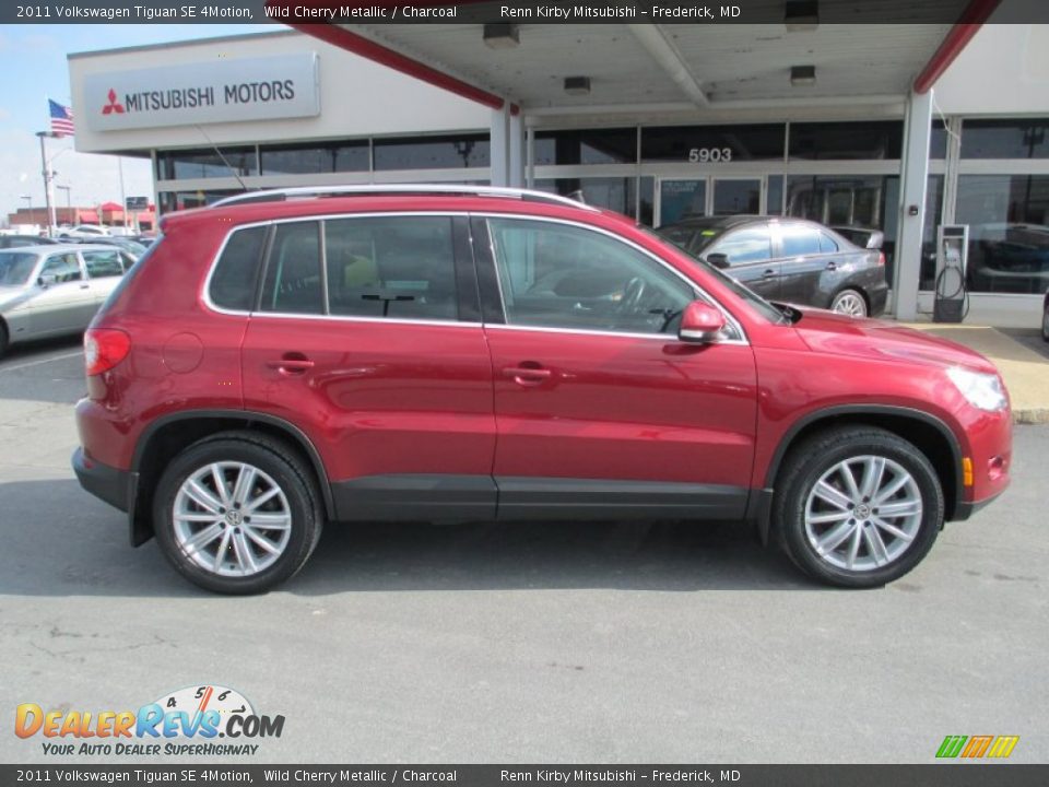2011 Volkswagen Tiguan SE 4Motion Wild Cherry Metallic / Charcoal Photo #8