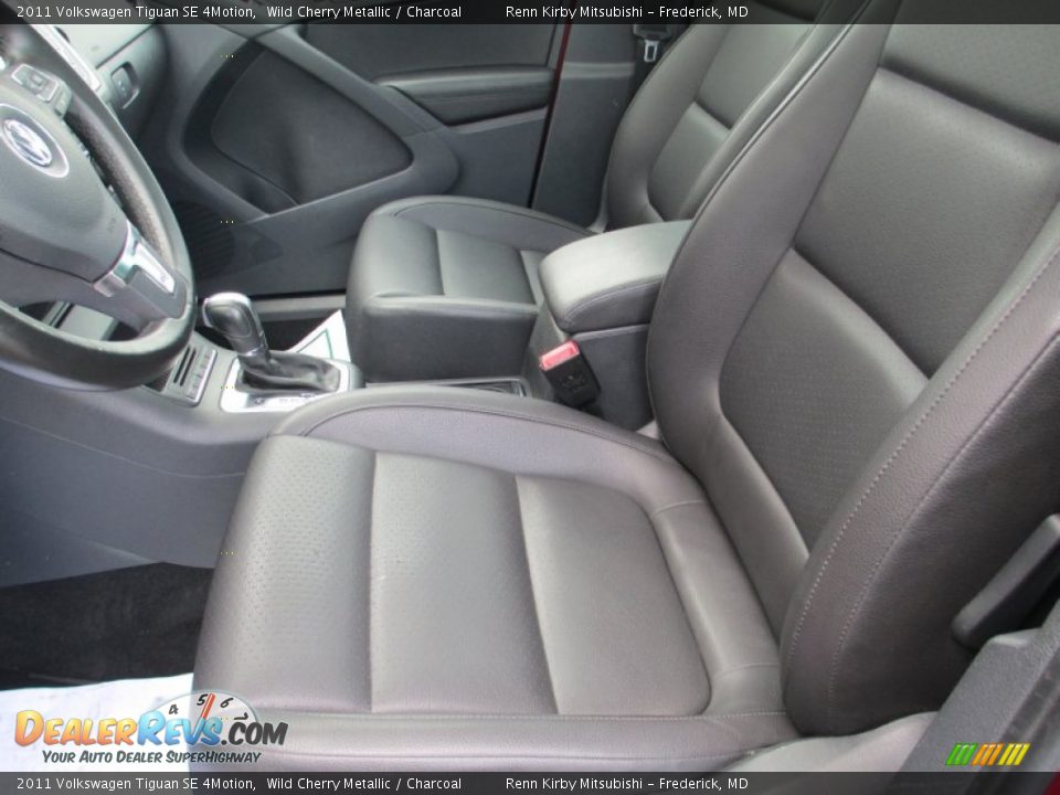 2011 Volkswagen Tiguan SE 4Motion Wild Cherry Metallic / Charcoal Photo #12
