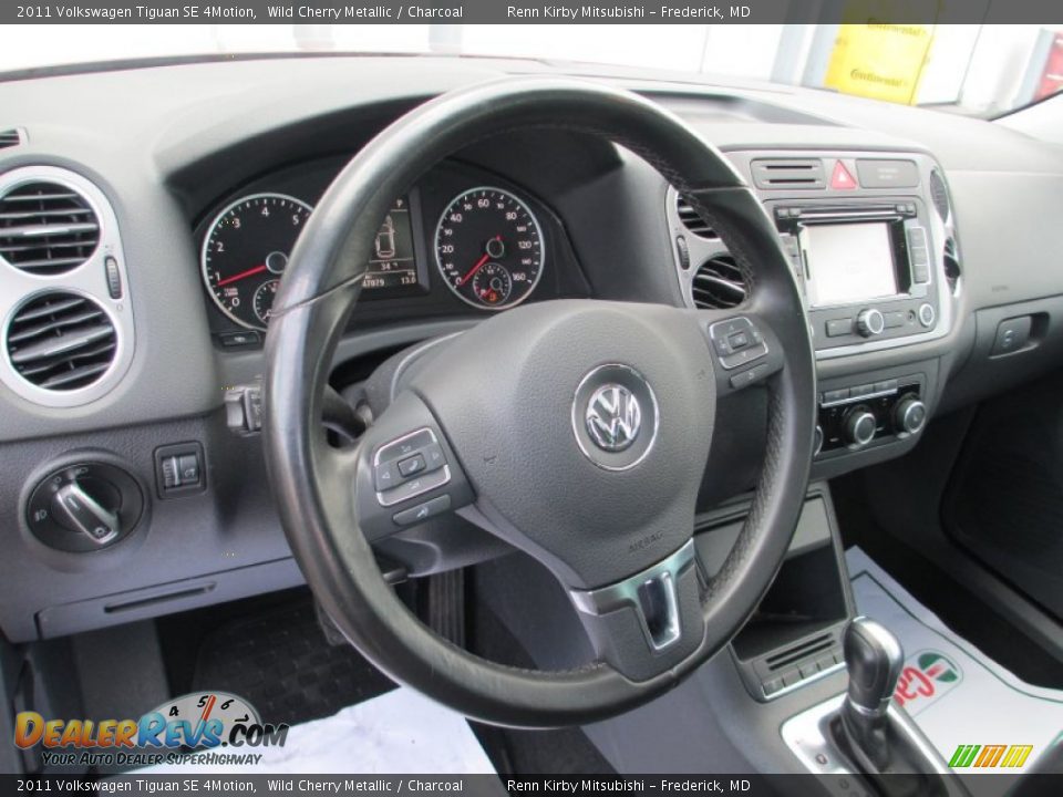 2011 Volkswagen Tiguan SE 4Motion Wild Cherry Metallic / Charcoal Photo #13