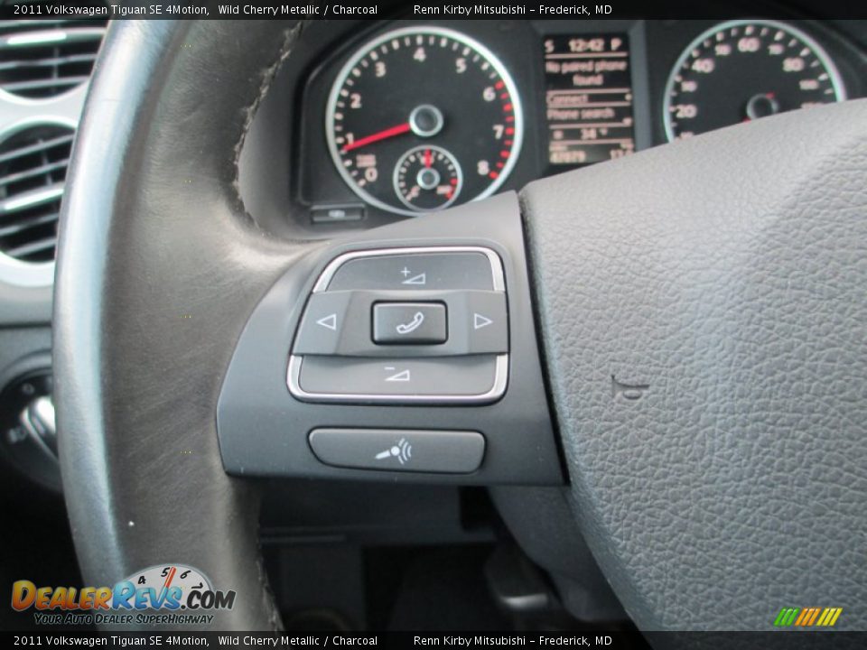 2011 Volkswagen Tiguan SE 4Motion Wild Cherry Metallic / Charcoal Photo #20
