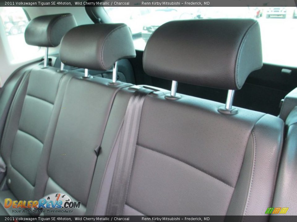 2011 Volkswagen Tiguan SE 4Motion Wild Cherry Metallic / Charcoal Photo #27