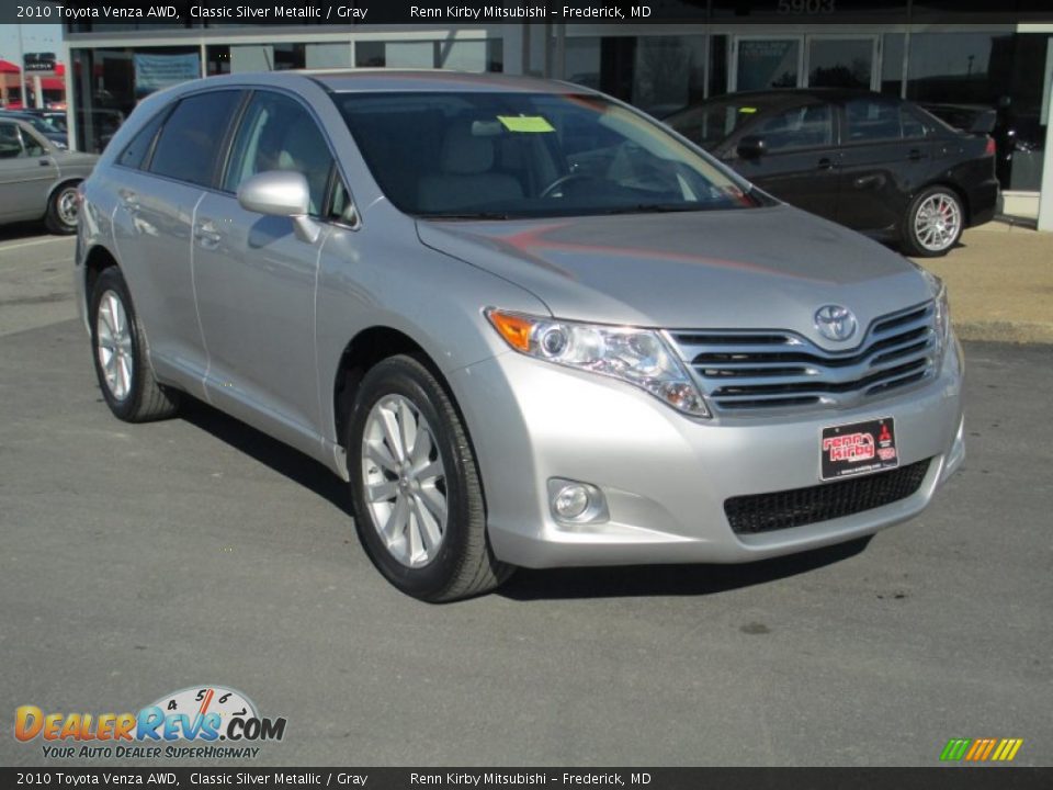 2010 Toyota Venza AWD Classic Silver Metallic / Gray Photo #1