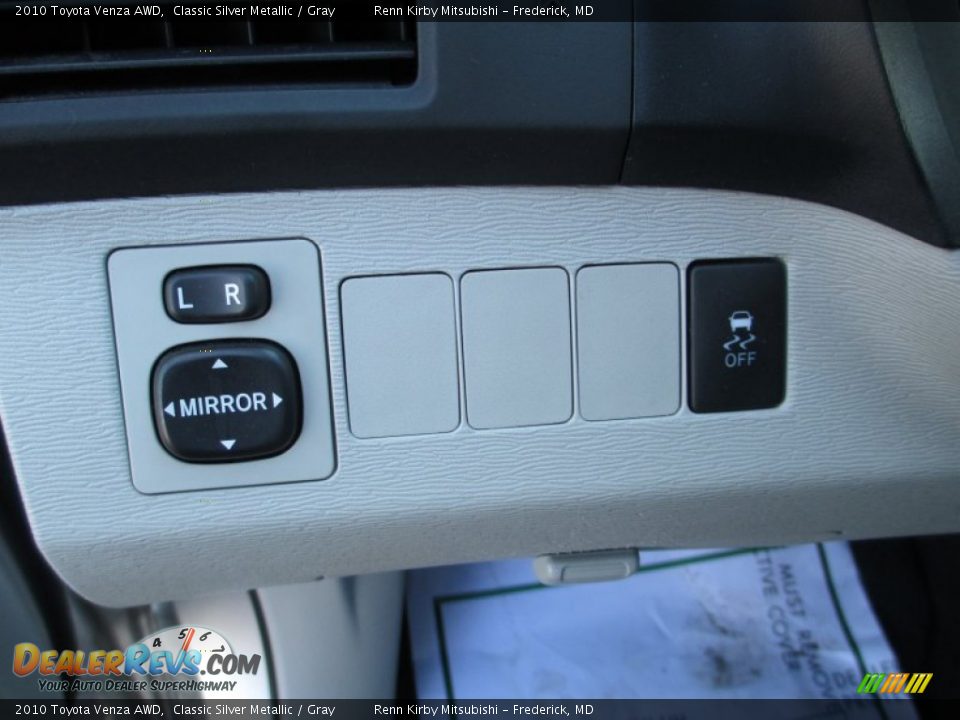 2010 Toyota Venza AWD Classic Silver Metallic / Gray Photo #13