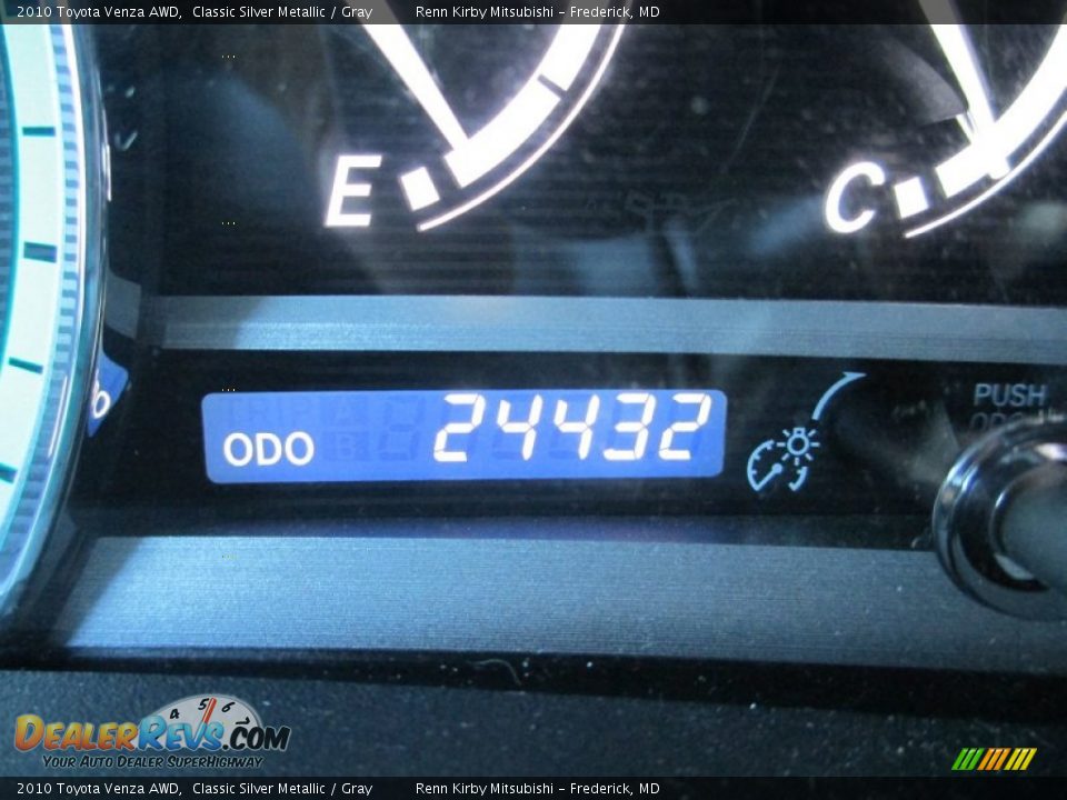 2010 Toyota Venza AWD Classic Silver Metallic / Gray Photo #14