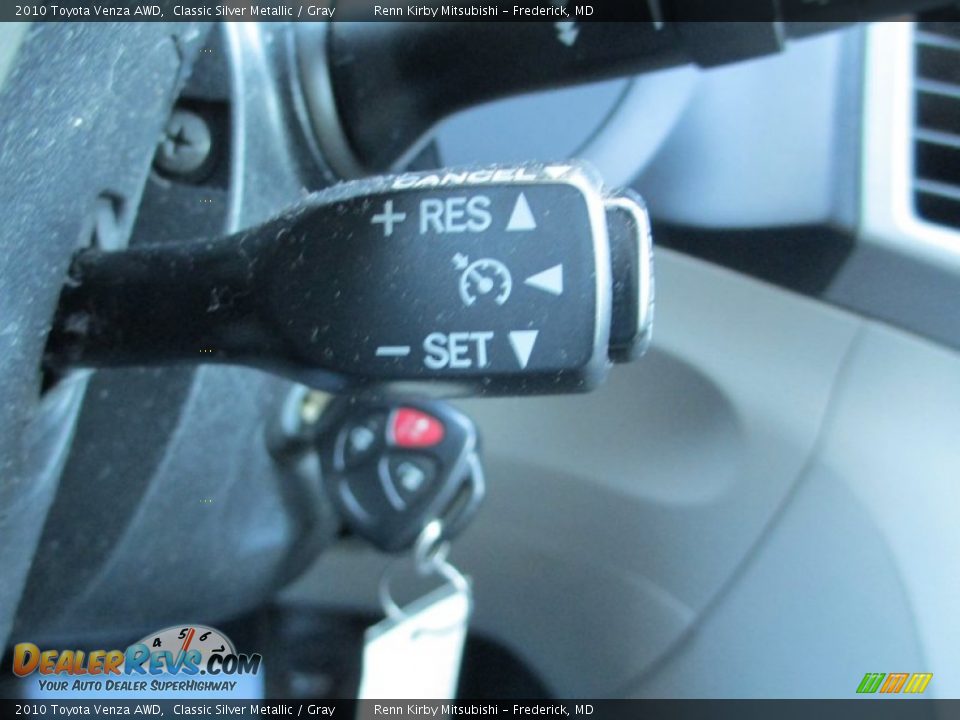 2010 Toyota Venza AWD Classic Silver Metallic / Gray Photo #17