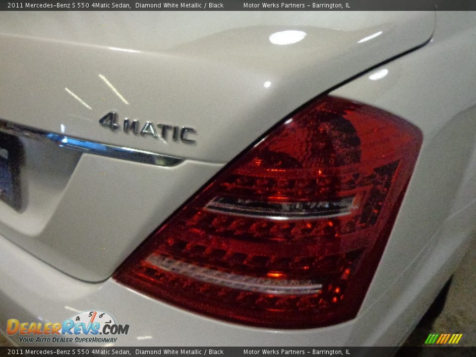2011 Mercedes-Benz S 550 4Matic Sedan Diamond White Metallic / Black Photo #12