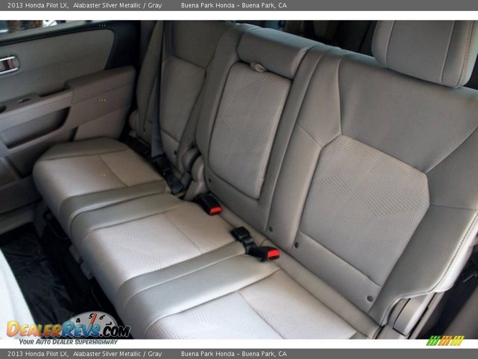 2013 Honda Pilot LX Alabaster Silver Metallic / Gray Photo #15