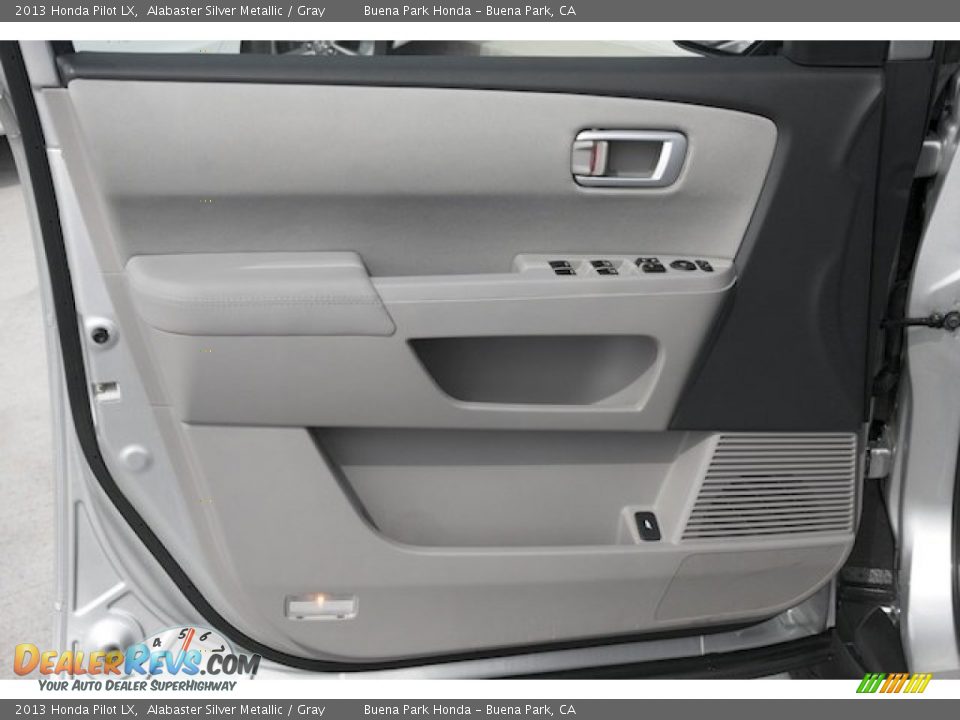 2013 Honda Pilot LX Alabaster Silver Metallic / Gray Photo #20