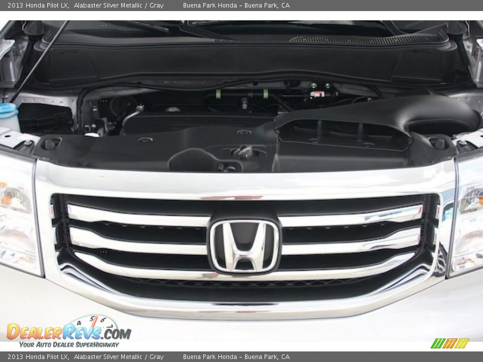 2013 Honda Pilot LX Alabaster Silver Metallic / Gray Photo #24
