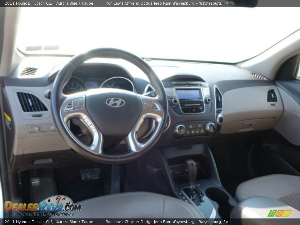 2011 Hyundai Tucson GLS Aurora Blue / Taupe Photo #12