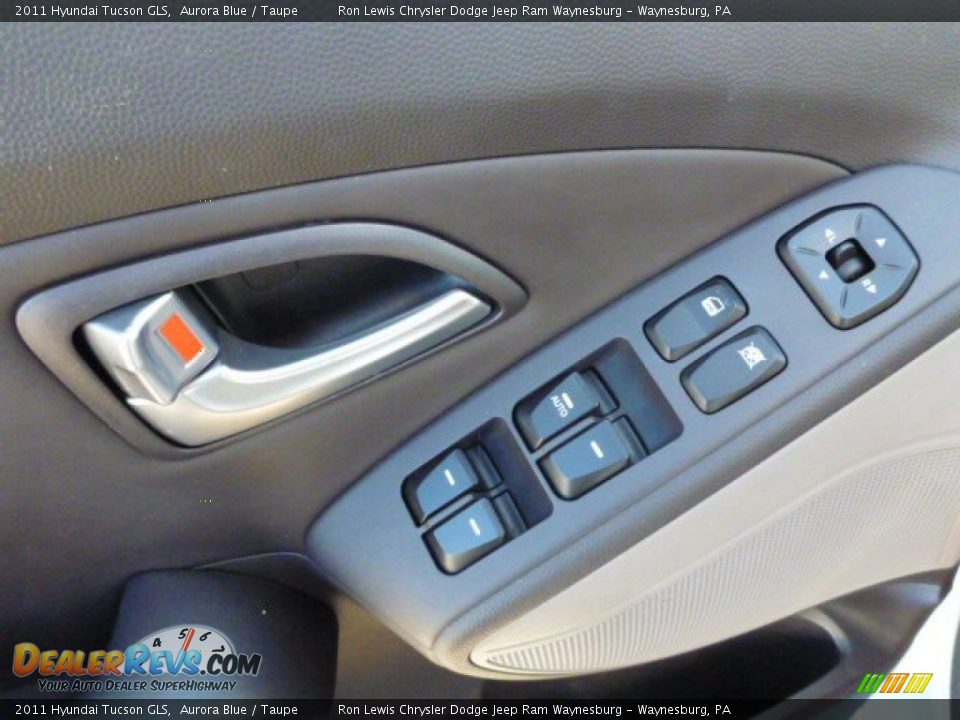 2011 Hyundai Tucson GLS Aurora Blue / Taupe Photo #13