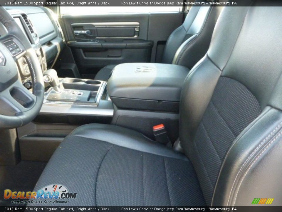 2013 Ram 1500 Sport Regular Cab 4x4 Bright White / Black Photo #13