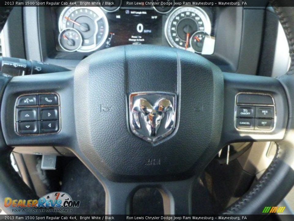 2013 Ram 1500 Sport Regular Cab 4x4 Bright White / Black Photo #17