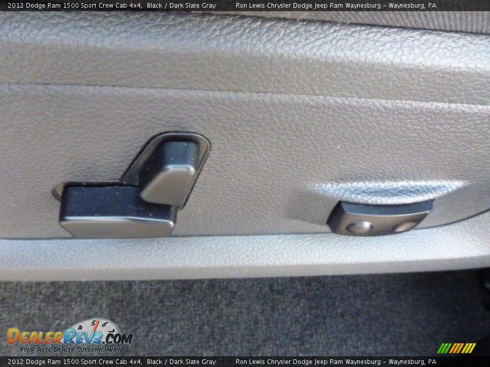 2012 Dodge Ram 1500 Sport Crew Cab 4x4 Black / Dark Slate Gray Photo #14