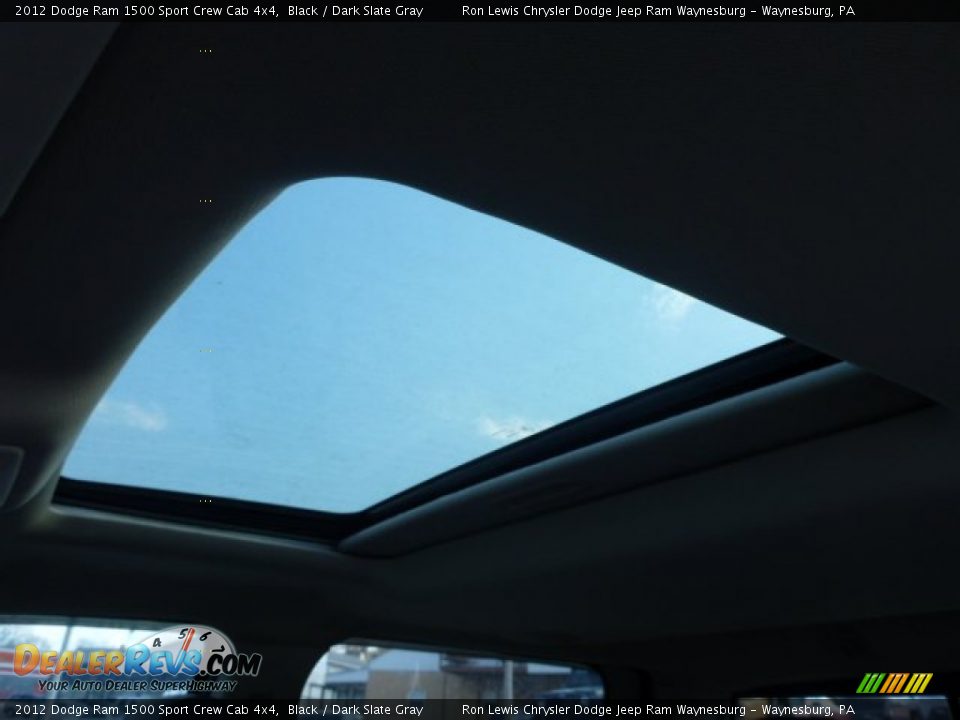 2012 Dodge Ram 1500 Sport Crew Cab 4x4 Black / Dark Slate Gray Photo #15