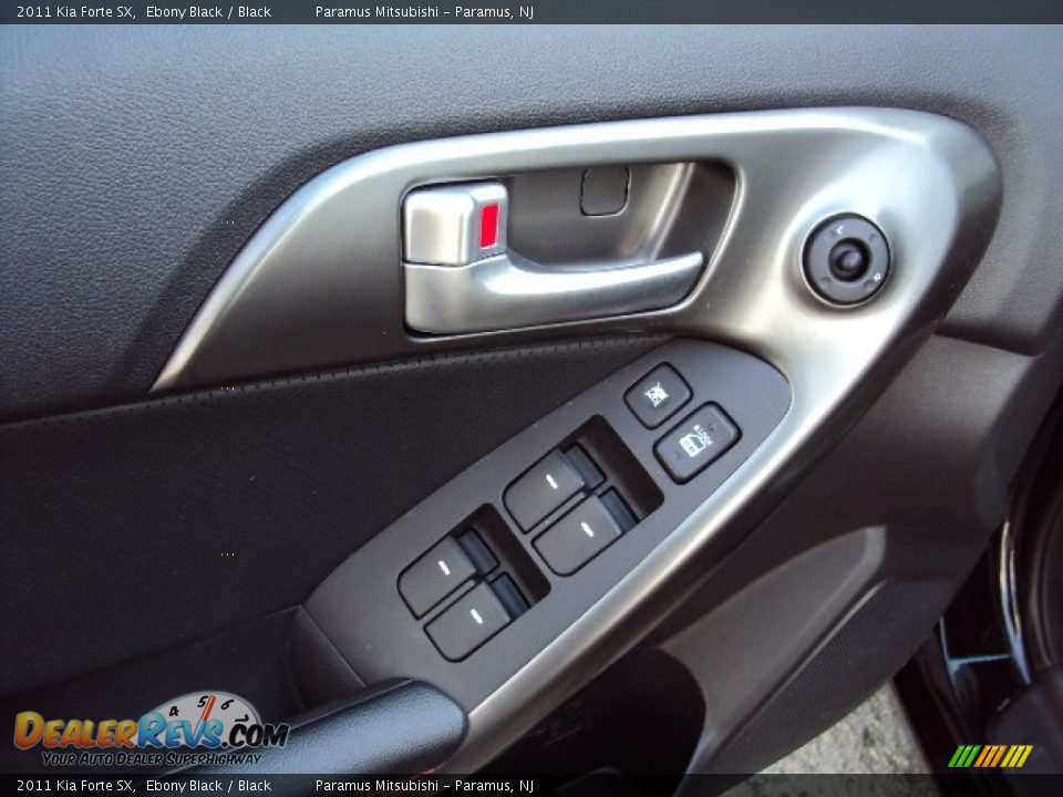 2011 Kia Forte SX Ebony Black / Black Photo #14