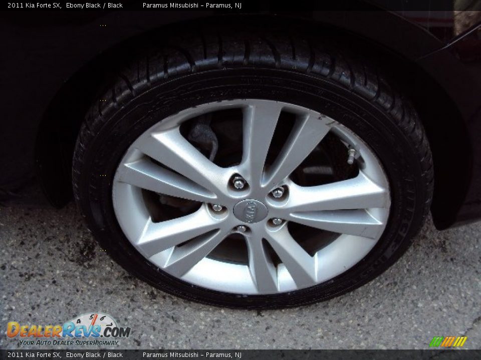 2011 Kia Forte SX Ebony Black / Black Photo #28