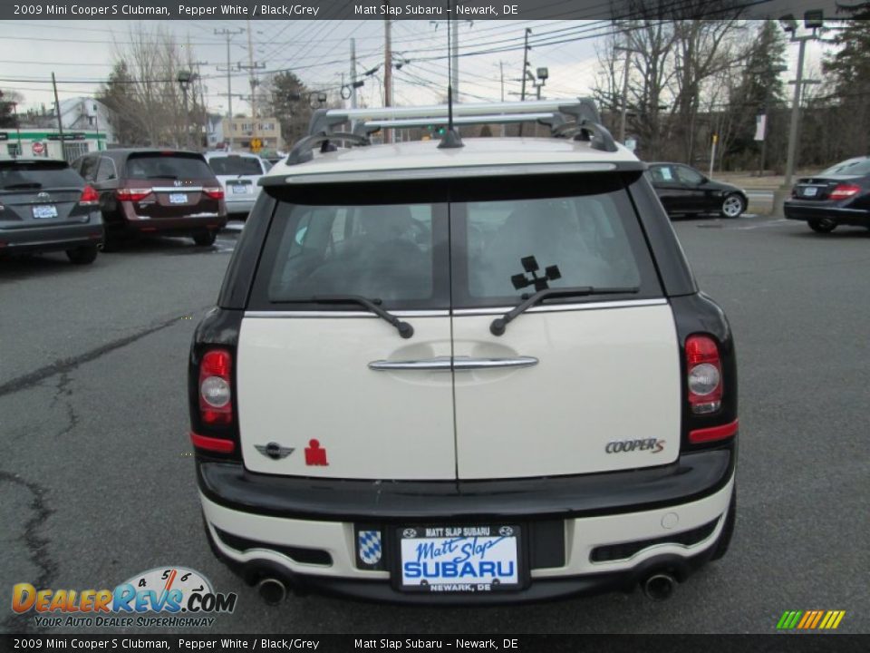 2009 Mini Cooper S Clubman Pepper White / Black/Grey Photo #7