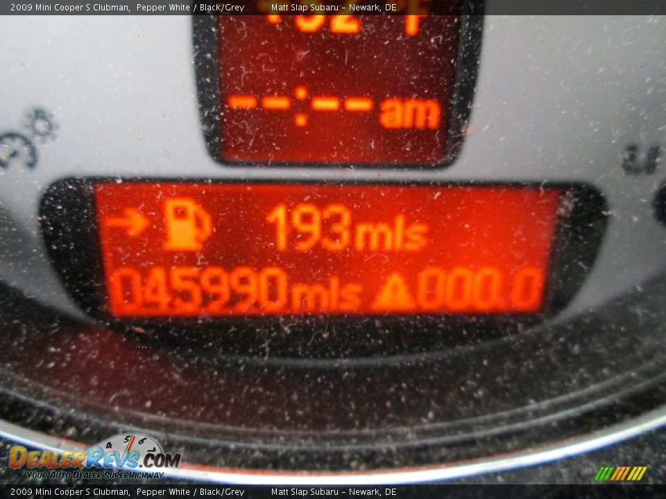 2009 Mini Cooper S Clubman Pepper White / Black/Grey Photo #28