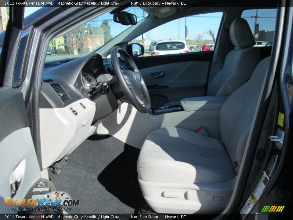 2011 Toyota Venza I4 AWD Magnetic Gray Metallic / Light Gray Photo #11