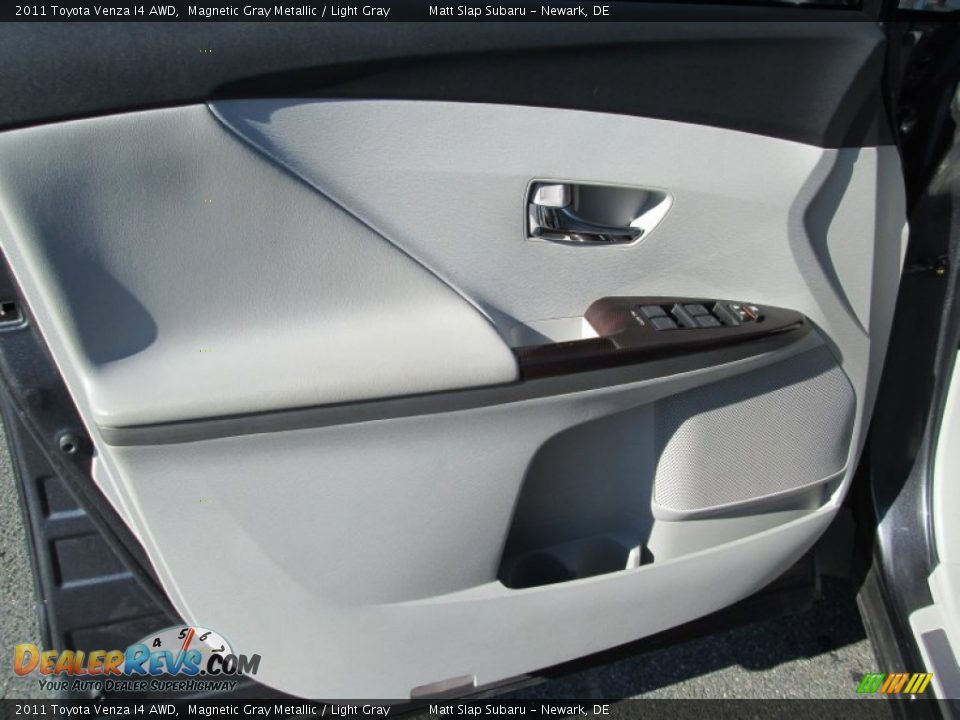 2011 Toyota Venza I4 AWD Magnetic Gray Metallic / Light Gray Photo #12