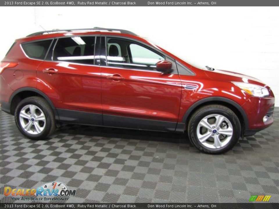 2013 Ford Escape SE 2.0L EcoBoost 4WD Ruby Red Metallic / Charcoal Black Photo #3