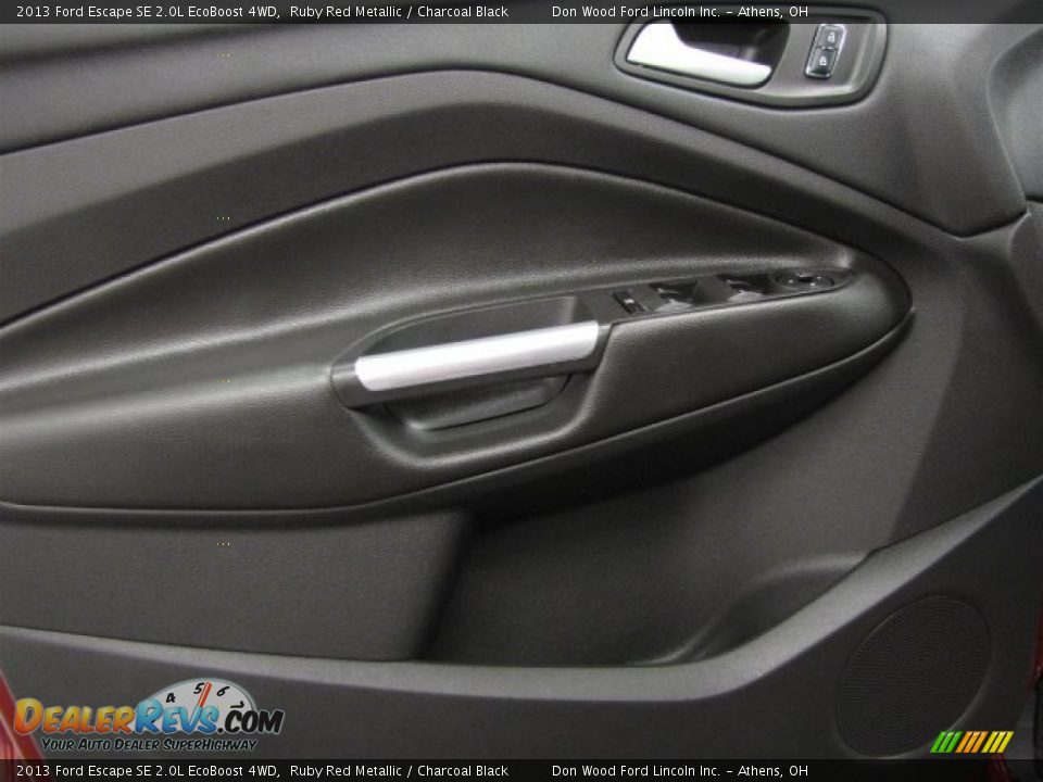 2013 Ford Escape SE 2.0L EcoBoost 4WD Ruby Red Metallic / Charcoal Black Photo #9