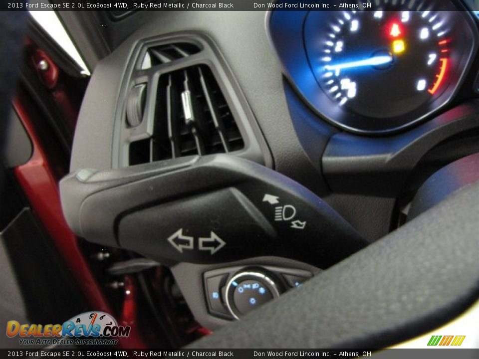 2013 Ford Escape SE 2.0L EcoBoost 4WD Ruby Red Metallic / Charcoal Black Photo #16