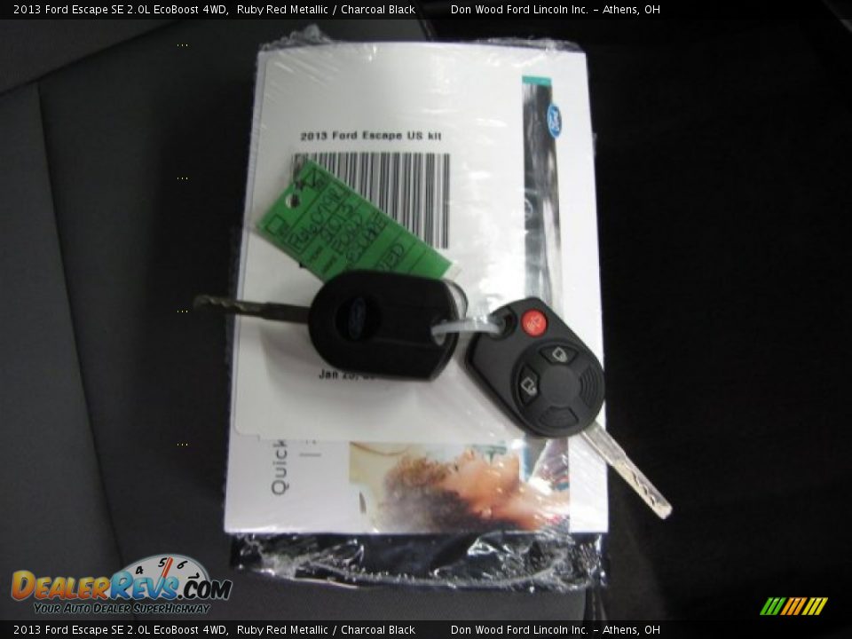 2013 Ford Escape SE 2.0L EcoBoost 4WD Ruby Red Metallic / Charcoal Black Photo #28