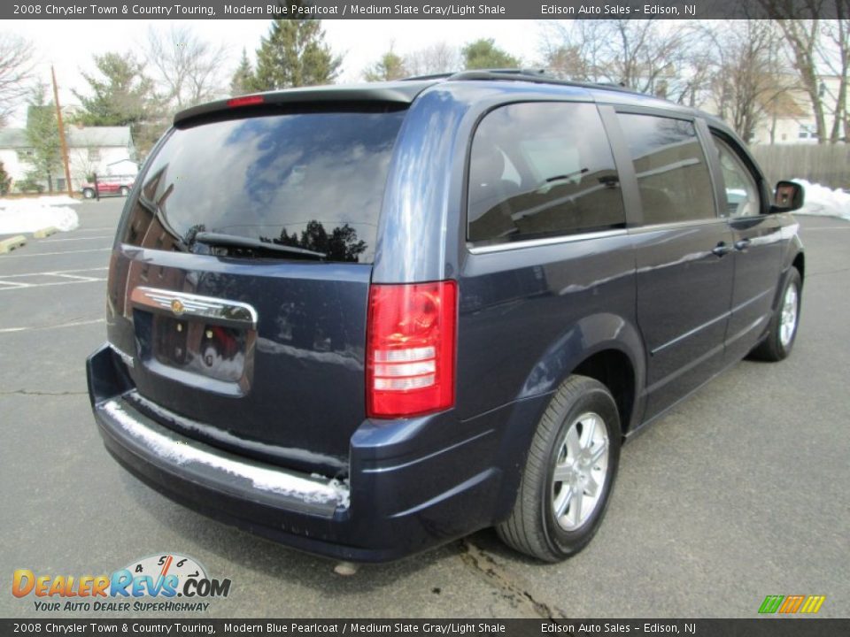2008 Chrysler Town & Country Touring Modern Blue Pearlcoat / Medium Slate Gray/Light Shale Photo #8