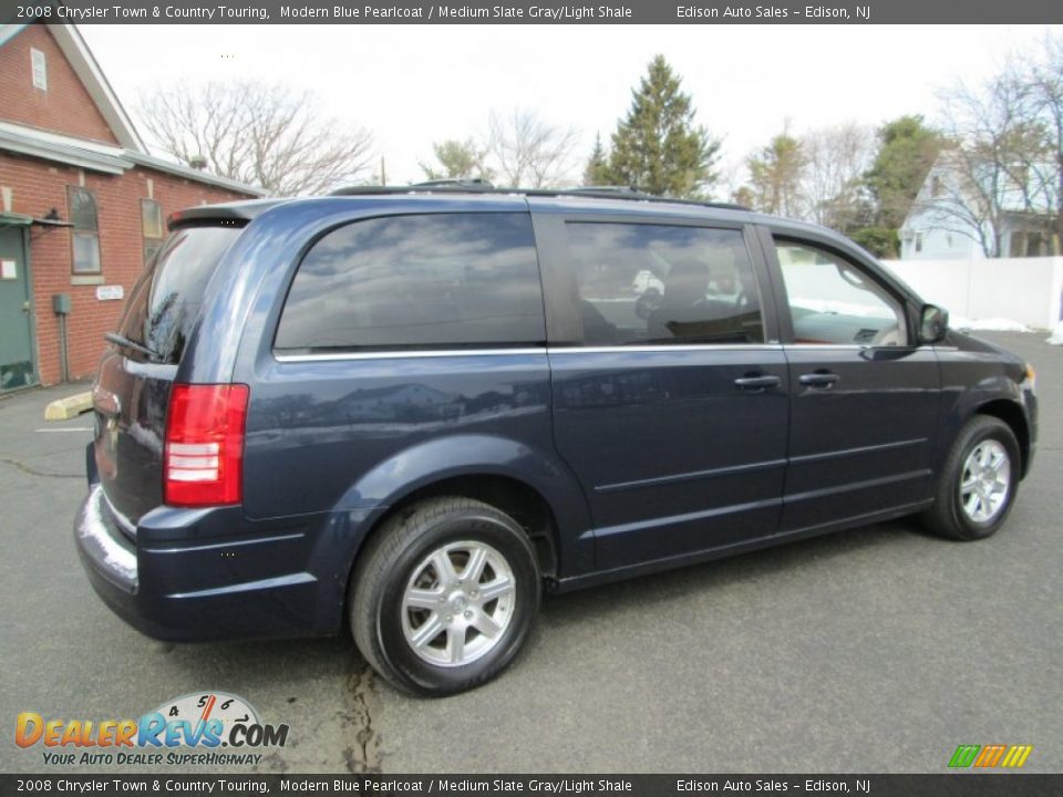 2008 Chrysler Town & Country Touring Modern Blue Pearlcoat / Medium Slate Gray/Light Shale Photo #9