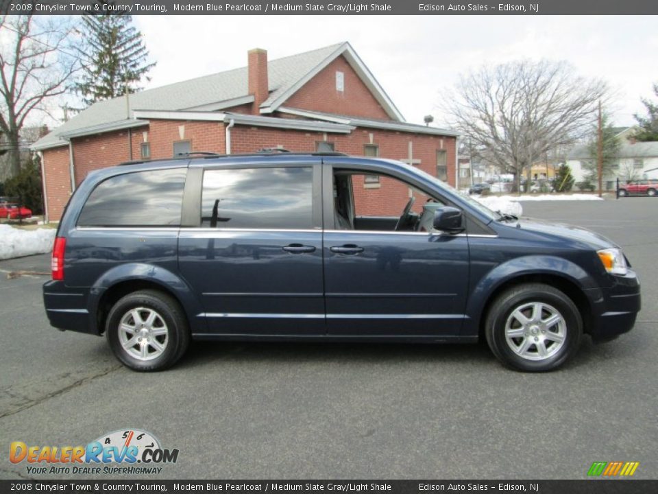 2008 Chrysler Town & Country Touring Modern Blue Pearlcoat / Medium Slate Gray/Light Shale Photo #10