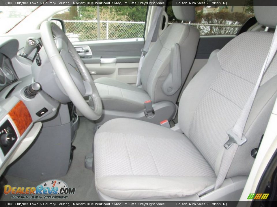 2008 Chrysler Town & Country Touring Modern Blue Pearlcoat / Medium Slate Gray/Light Shale Photo #14