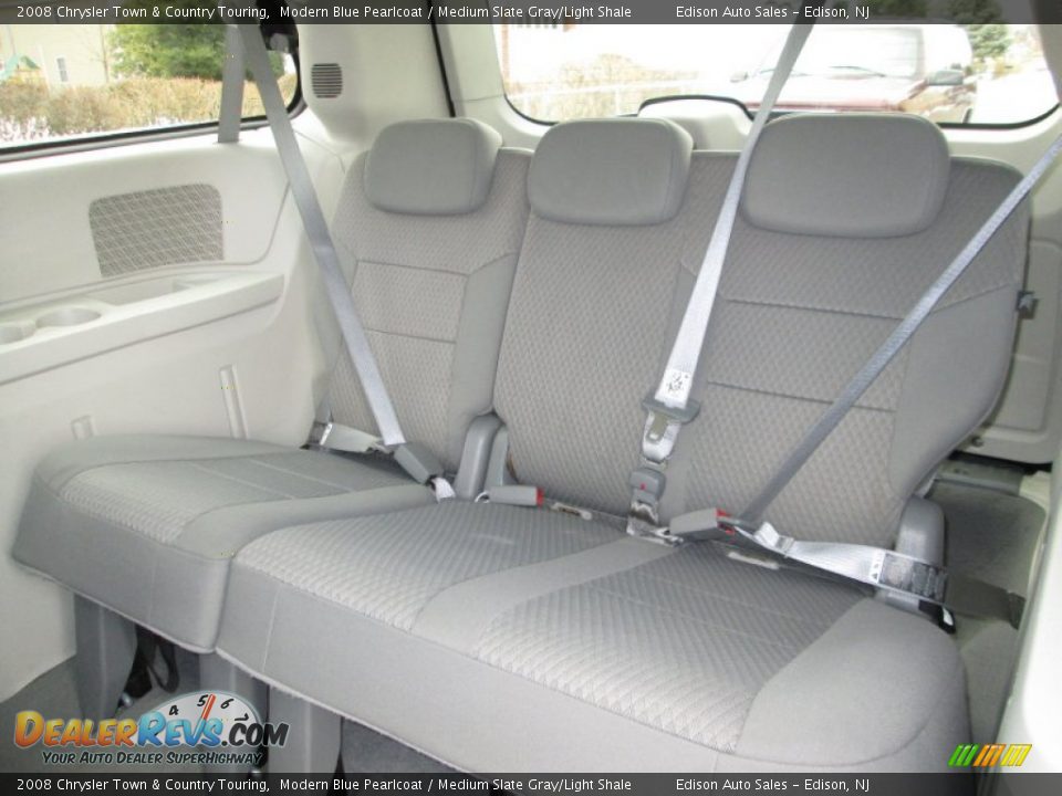 2008 Chrysler Town & Country Touring Modern Blue Pearlcoat / Medium Slate Gray/Light Shale Photo #20