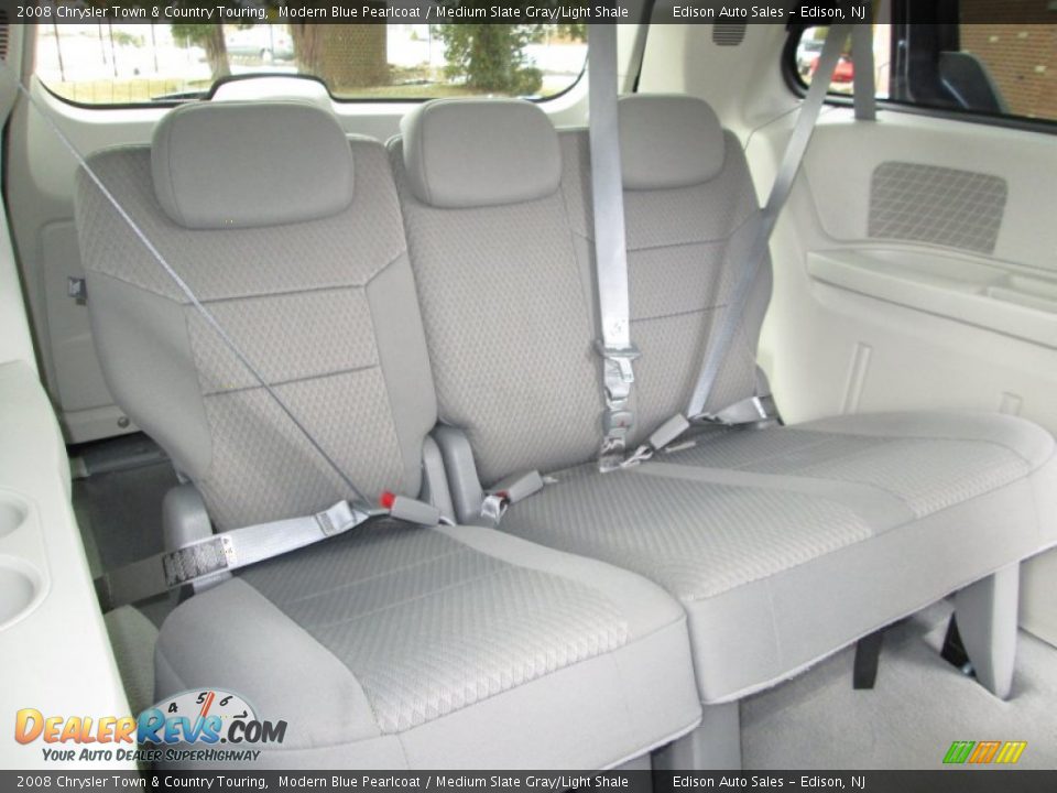 2008 Chrysler Town & Country Touring Modern Blue Pearlcoat / Medium Slate Gray/Light Shale Photo #21