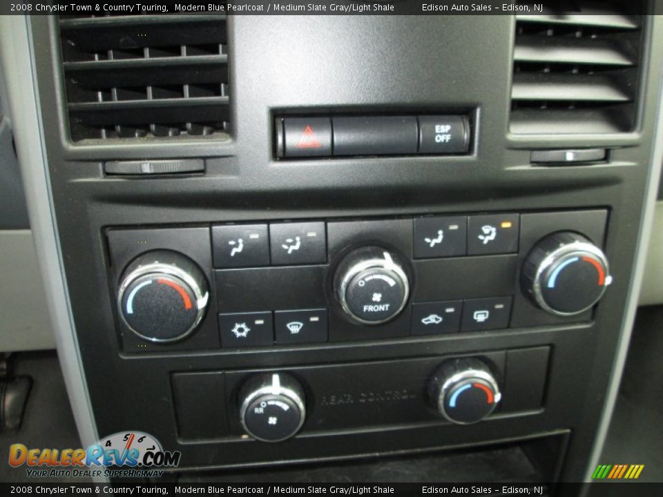 2008 Chrysler Town & Country Touring Modern Blue Pearlcoat / Medium Slate Gray/Light Shale Photo #23