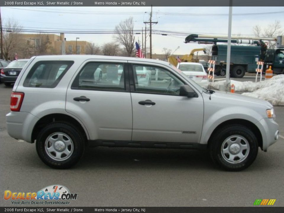 2008 Ford Escape XLS Silver Metallic / Stone Photo #3
