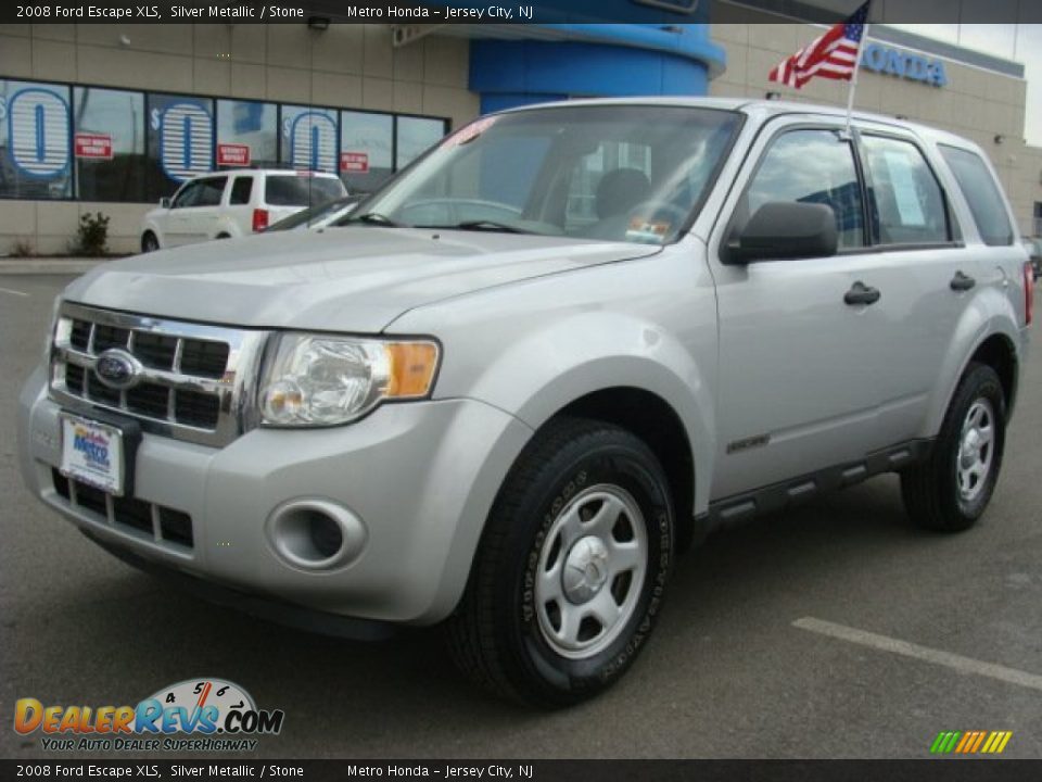 2008 Ford Escape XLS Silver Metallic / Stone Photo #7
