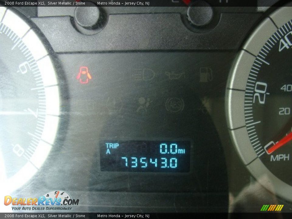 2008 Ford Escape XLS Silver Metallic / Stone Photo #11