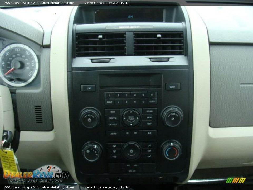 2008 Ford Escape XLS Silver Metallic / Stone Photo #12