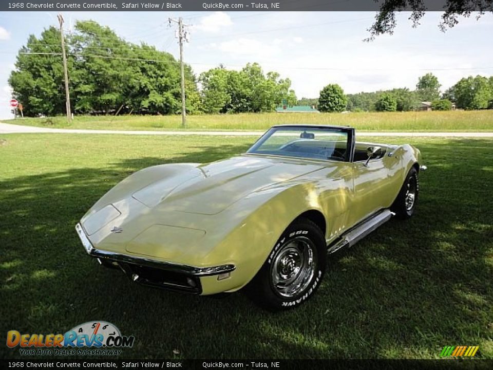 Front 3/4 View of 1968 Chevrolet Corvette Convertible Photo #2
